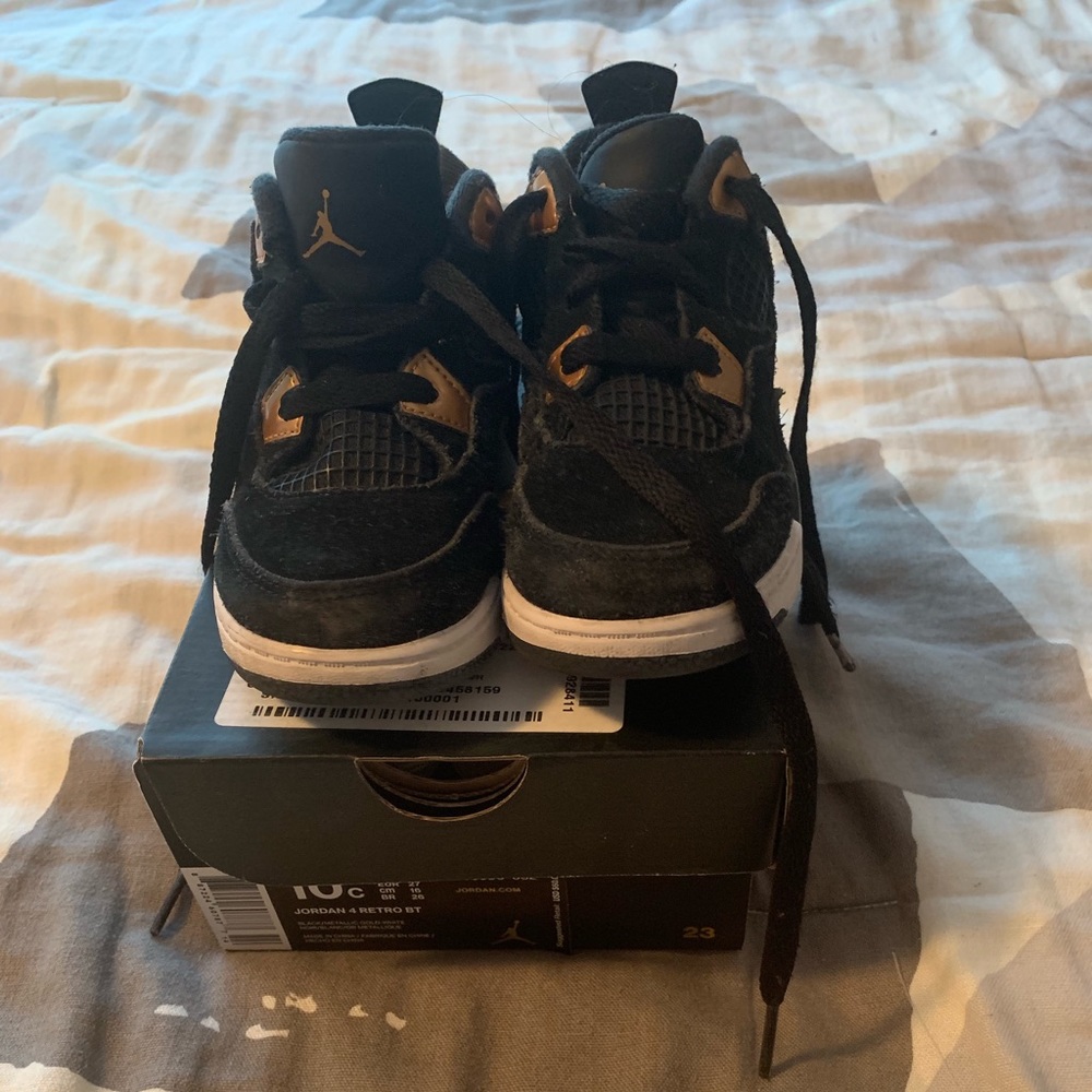 Jordan 4 Retro